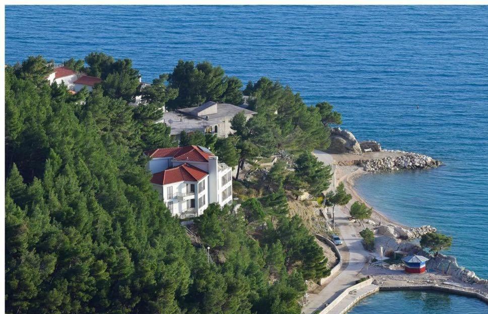 Villa Franka Brela Exteriör bild