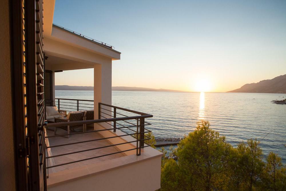Villa Franka Brela Exteriör bild